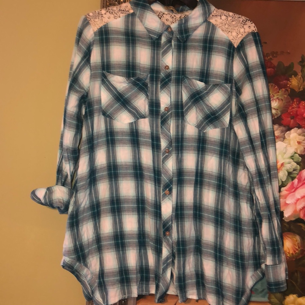 EUC Democracy Plaid Top